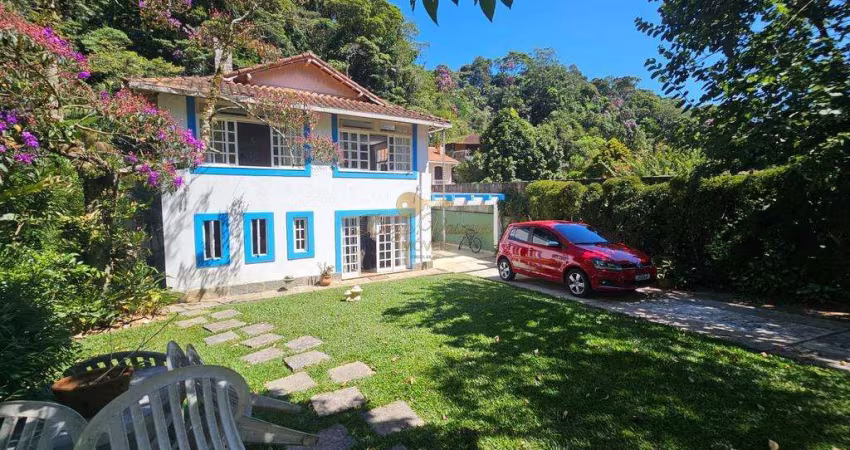Casa em Condomínio para Venda em Teresópolis, Carlos Guinle, 4 dormitórios, 4 suítes, 4 banheiros, 5 vagas