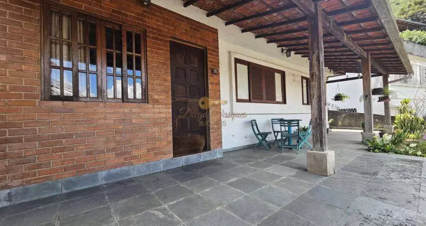 Casa para Venda em Teresópolis, Artistas, 3 dormitórios, 2 banheiros, 1 vaga