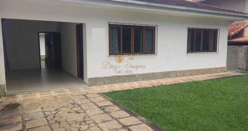 Casa para Venda em Teresópolis, Fazendinha, 3 dormitórios, 2 banheiros, 2 vagas