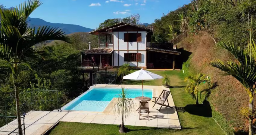 Casa em condomínio para venda em petrópolis, cuiabá, 4 dormitórios, 3 suítes, 4 banheiros, 4 vagas