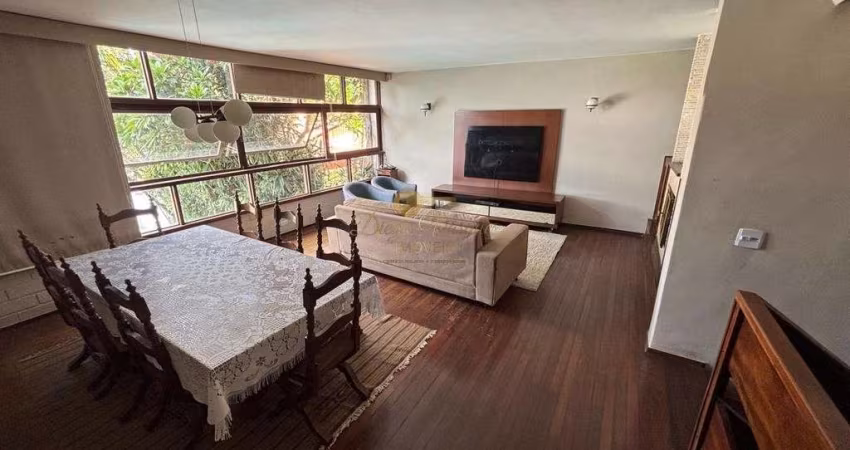 Casa para Venda em Teresópolis, Iucas, 5 dormitórios, 1 suíte, 3 banheiros, 2 vagas