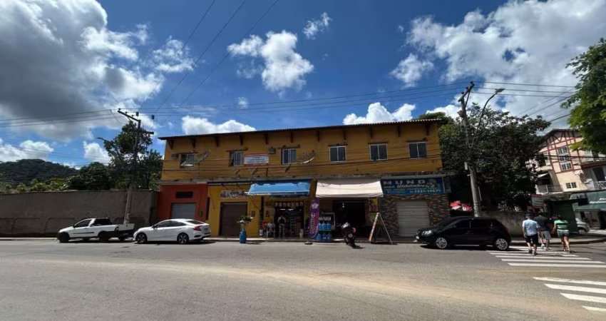 Prédio Comercial para Venda em Petrópolis, Nogueira