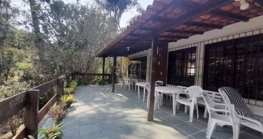 Casa para Venda em Teresópolis, Albuquerque, 5 dormitórios, 2 suítes, 3 banheiros, 3 vagas