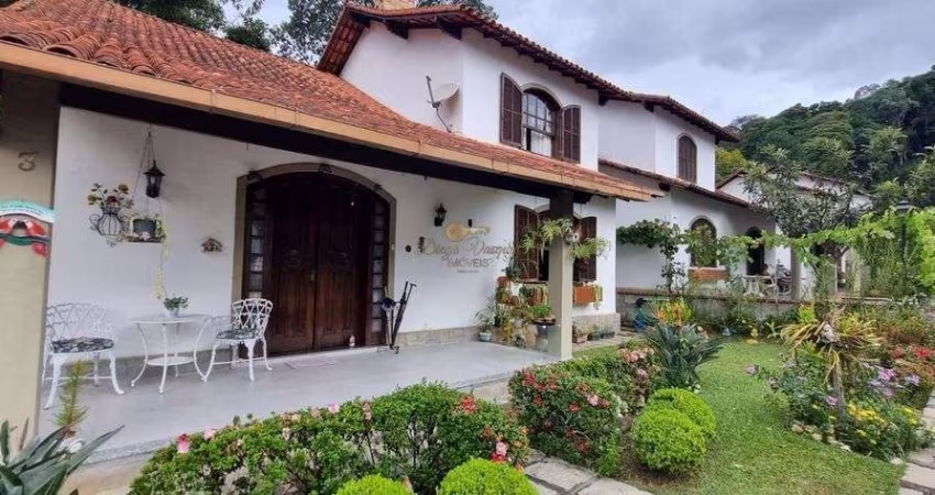 Apartamento para Venda em Teresópolis, Várzea, 3 dormitórios, 1 suíte, 4 banheiros, 5 vagas