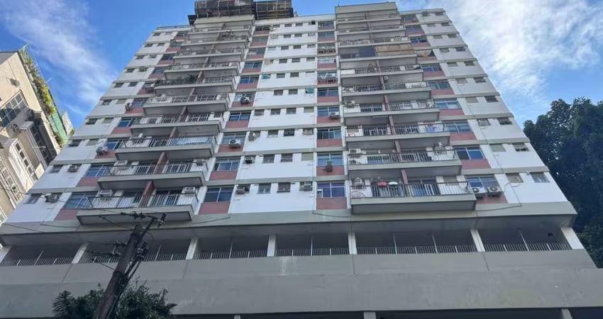 Apartamento para Venda em Rio de Janeiro, Leblon, 2 dormitórios, 1 suíte, 2 banheiros, 1 vaga