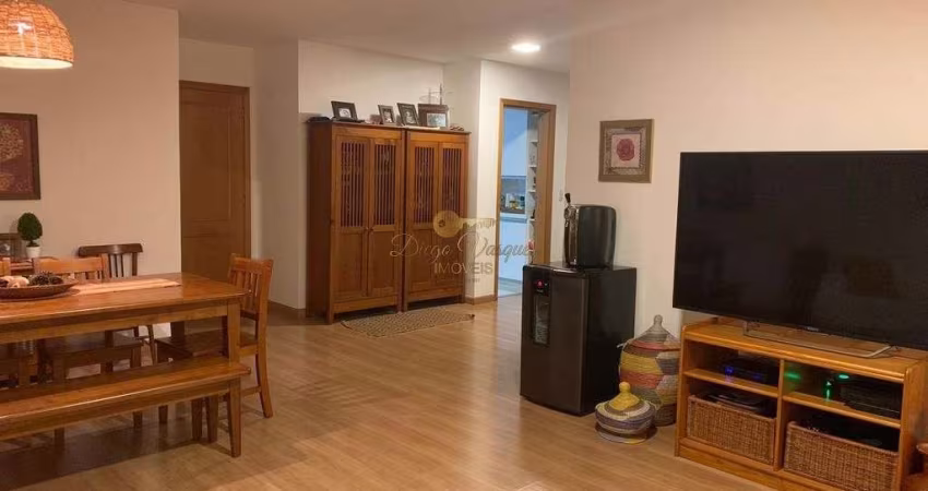 Cobertura para Venda em Teresópolis, Várzea, 3 dormitórios, 3 suítes, 3 banheiros, 2 vagas