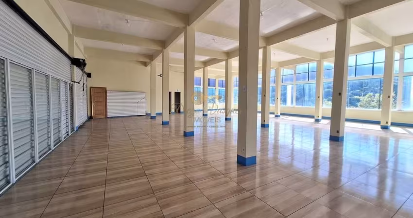 Loja para Locação em Teresópolis, Jardim Pinheiros, 2 banheiros