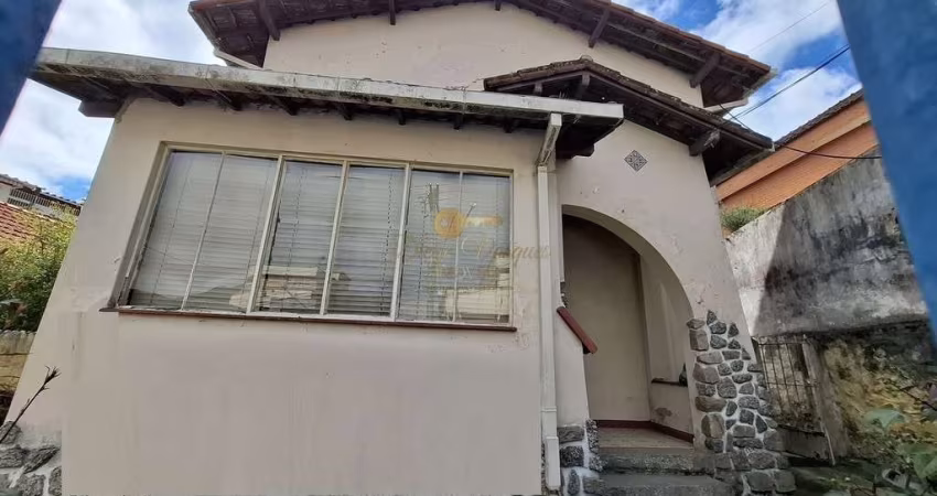 Casa para Venda em Teresópolis, Várzea, 6 dormitórios, 3 banheiros, 1 vaga