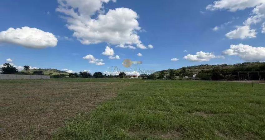 Terreno à venda na Estrada Martha Alcântara Fares, 1500, Cotia, Guapimirim
