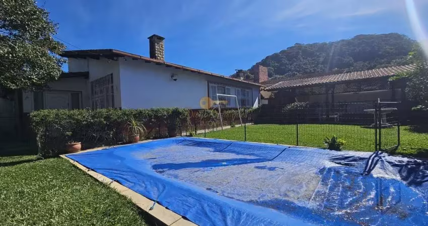 Casa para venda em teresópolis, nossa senhora de fátima, 2 dormitórios, 2 banheiros, 2 vagas