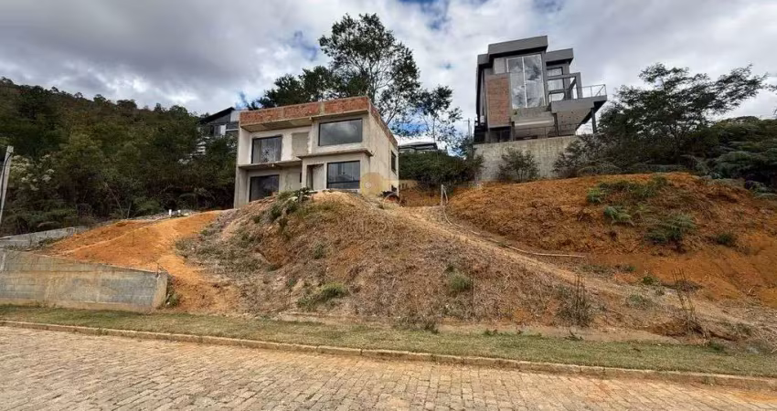 Casa em condomínio para venda em teresópolis, albuquerque, 3 dormitórios, 1 suíte, 3 banheiros, 10 vagas