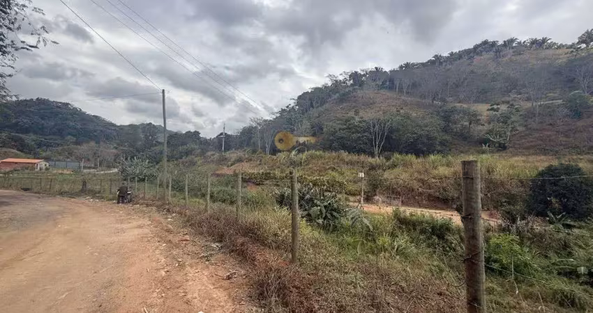 Terreno à venda na Estrada Rio x Bahia, 35, Vila do Pião, Sapucaia