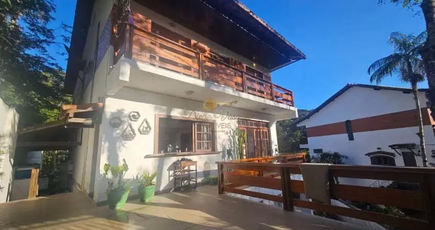 Casa em condomínio para venda em teresópolis, carlos guinle, 5 dormitórios, 4 suítes, 5 banheiros, 6 vagas