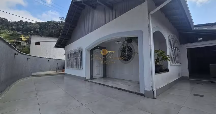 Casa para venda em teresópolis, meudon, 3 dormitórios, 2 suítes, 3 banheiros, 3 vagas