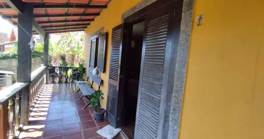 Casa para venda em petrópolis, corrêas, 3 dormitórios, 1 suíte, 2 banheiros, 1 vaga