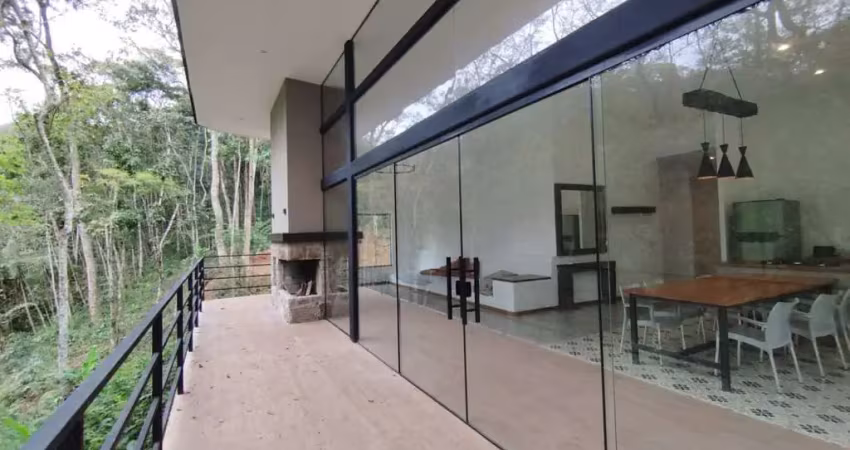 Casa em condomínio para venda em petrópolis, araras, 3 dormitórios, 3 suítes, 4 banheiros, 4 vagas
