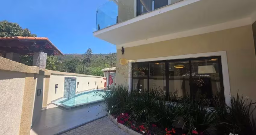 Casa em condomínio para locação em teresópolis, cascata do imbuí, 3 dormitórios, 3 suítes, 4 banheiros, 2 vagas