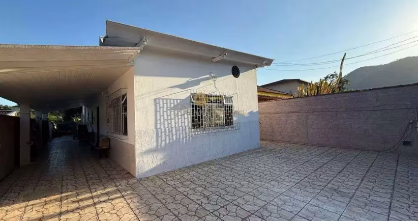 Casa para venda em guapimirim, centro, 3 dormitórios, 2 suítes, 3 banheiros, 5 vagas