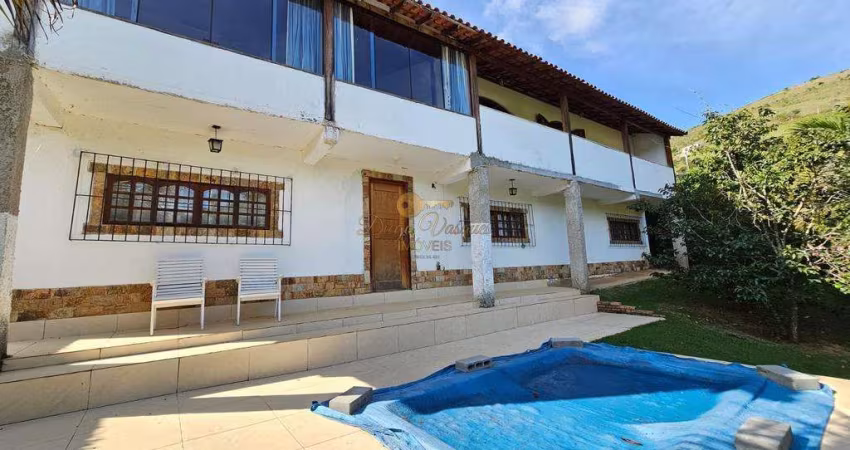 Casa em Condomínio para Venda em Teresópolis, Vale Alpino, 4 dormitórios, 1 suíte, 3 banheiros, 2 vagas