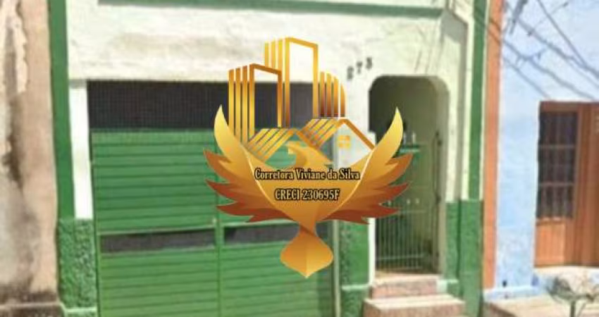 Casa a Venda Bairro  Estiva !! Excelente Localização !!