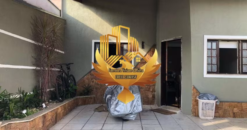 Casa Térrea !! Condomínio São Francisco !! Excelente Oportunidade !!