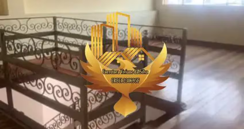 Imperdível oportunidade de adquirir uma casa espaçosa no Centro de Taubaté-SP! 5 quartos, 1 sala, 4 banheiros, 1 vaga de garagem, 280m².