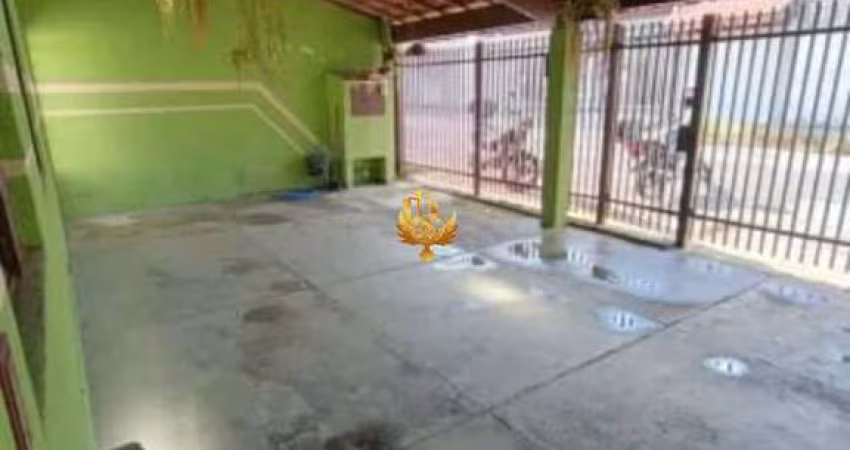 Casa à venda em Taubaté-SP: 2 quartos, sala, banheiro e 2 vagas no Residencial Sítio Santo Antônio, 180m² de área!
