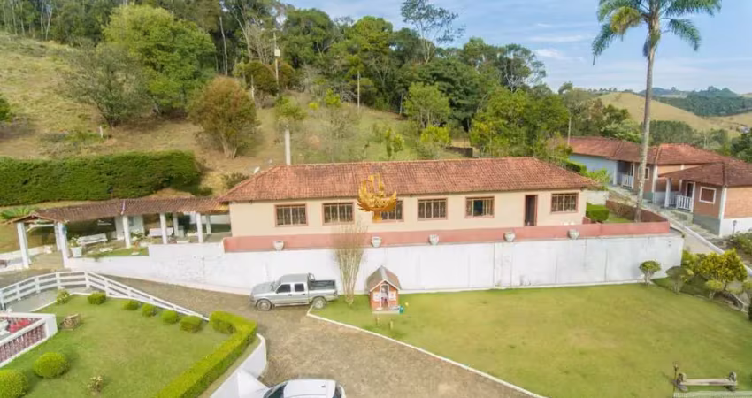 Oportunidade única: sítio de luxo à venda em cunha-sp, zona rural! 7 quartos, 4 suítes, 3 salas, 3 banheiros, 50 vagas, 196.800m².