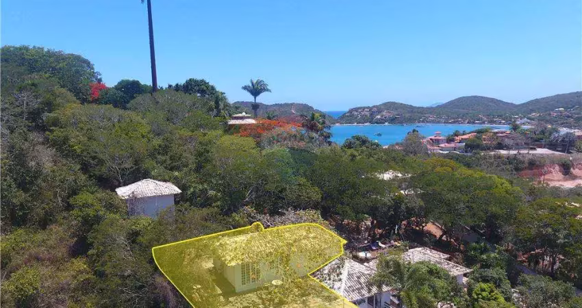 Loft à venda na Praia da Ferradura, Búzios, vendido por R$ 700.000