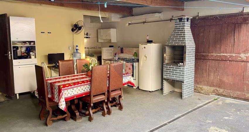 Casa a venda em Búzios, perto da praia. R$225.000 a vista