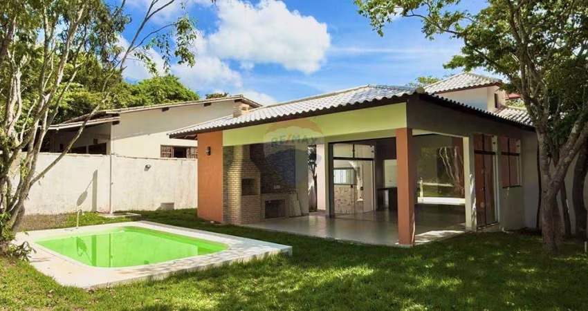 Casa nova em Condomínio com 3 suítes em Caravelas - Búzios