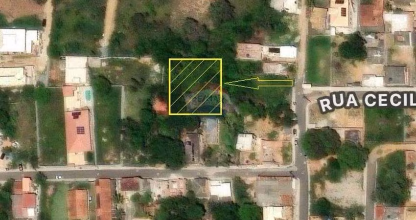 Terreno de 825m² à venda no Alto da Boa Vista em Búzios