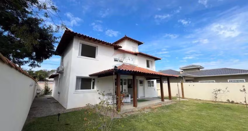 Casa com 4 quartos para alugar na Avenida Doze de Novembro, 5044, Caravelas, Armação dos Búzios
