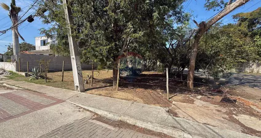 À venda: terreno de esquina com rgi em tucuns, armação dos búzios, rj