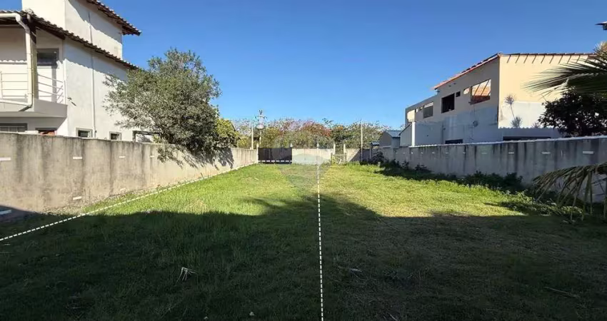 À venda: terreno em tucuns com 222m², armação dos búzios