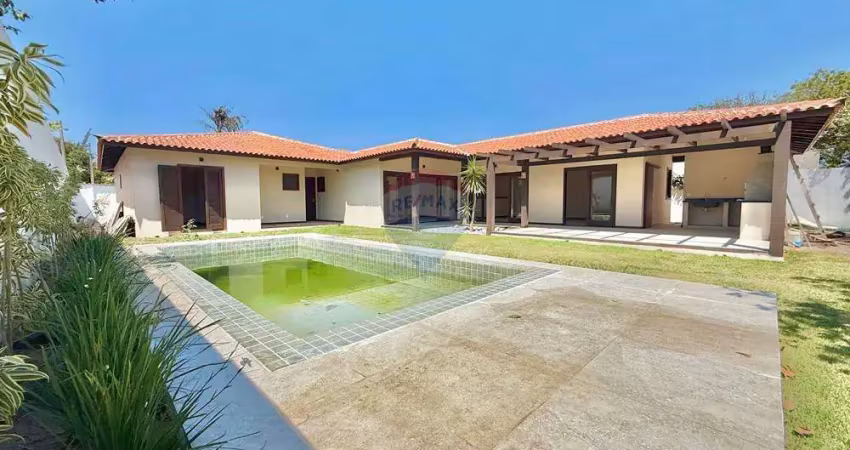 À venda - casa linear com 4 suítes - baia formosa em búzios