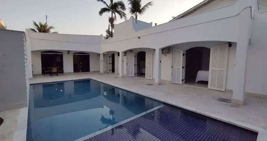 Linda casa pronta pra morar no jardim acapulco em guarujá