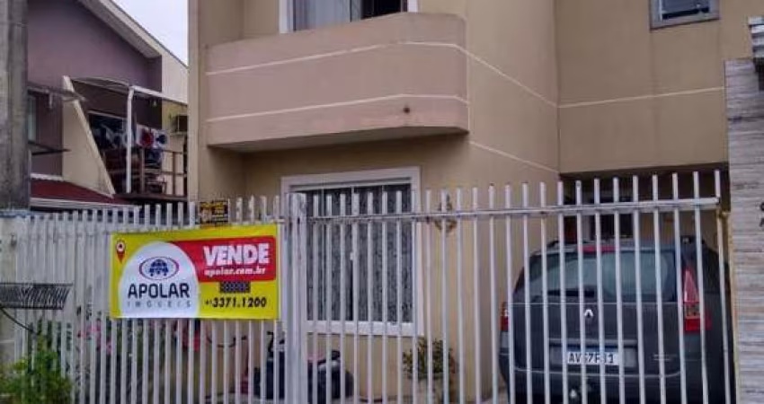 Sobrado para Venda em Curitiba, Alto Boqueirão, 3 dormitórios, 1 suíte, 3 banheiros, 2 vagas