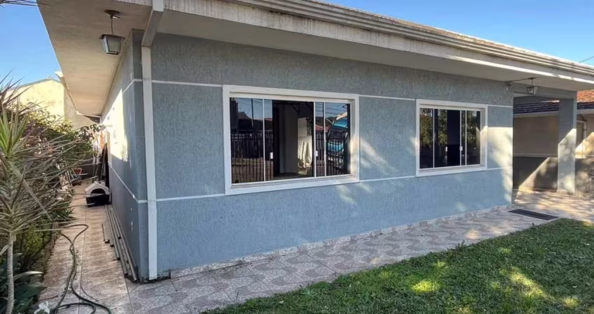 Casa para Venda em Curitiba, Boqueirão, 3 dormitórios, 1 suíte, 3 banheiros, 6 vagas