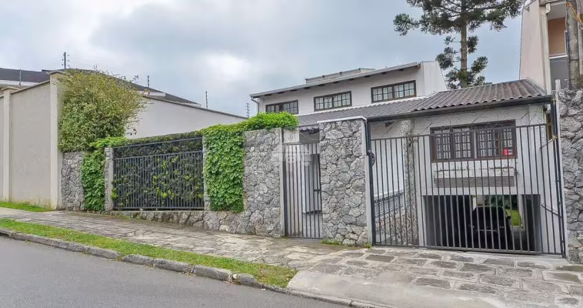 Casa para Venda em São José dos Pinhais, Aristocrata, 5 dormitórios, 1 suíte, 3 banheiros, 3 vagas