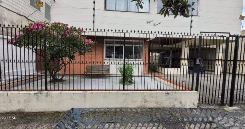 Apartamento para Venda em Curitiba, Centro, 3 dormitórios, 1 banheiro, 1 vaga