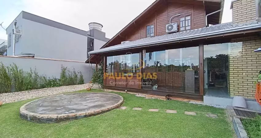 Casa com 1 quarto à venda na Aurora, 334, Jardim Iate Clube, Balneário Camboriú