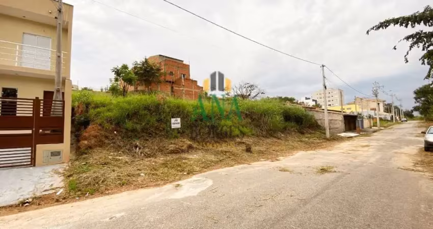 Ótimo terreno para investimento ou construção de casas kitnets