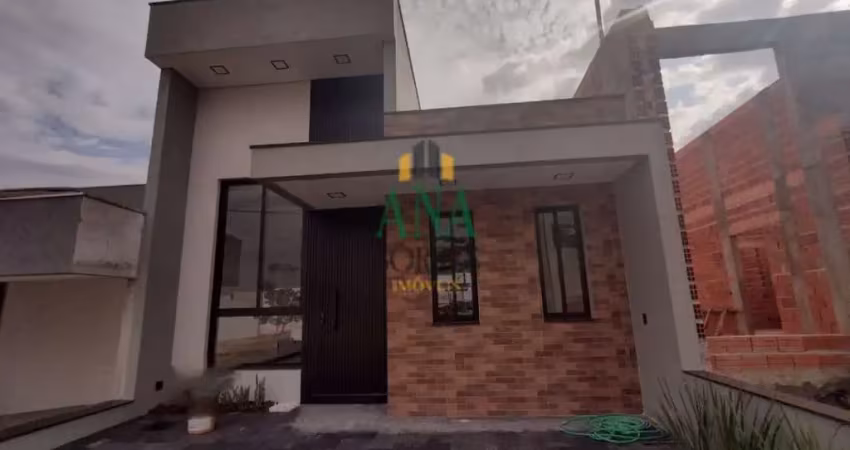 Bela Casa Térrea a Venda no Residencial Villagio Ipanema I