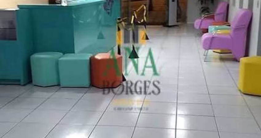 ALUGO PRÉDIO COMERCIAL AVENIDA EUGENIO SALERNO OTIMA LOCALIZAÇÃO COM 17 SALAS