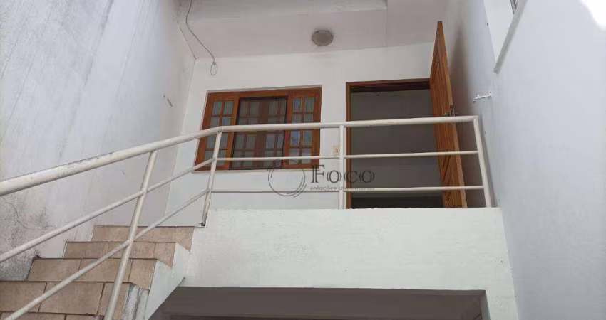 Casa com 3 dormitórios à venda, 170 m² por R$ 640.000,00 - Vila Nivi - São Paulo/SP