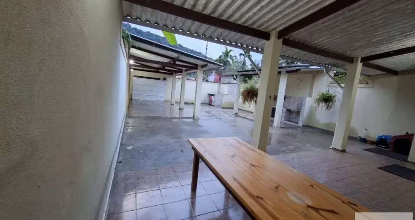Casa com 2 quartos à venda em Perequê Açu, Ubatuba 