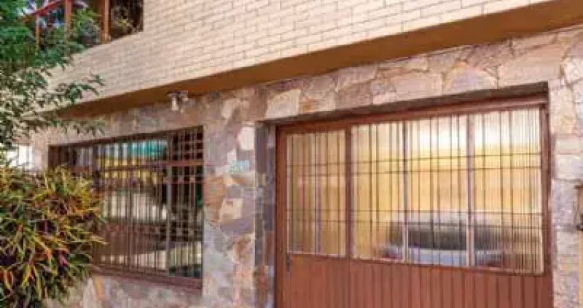Casa com 4 quartos à venda no Rio Branco, Porto Alegre 