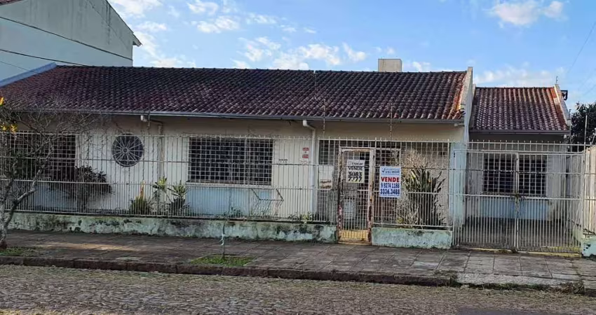 Casa com 3 quartos à venda no Partenon, Porto Alegre 