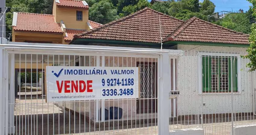 Casa com 5 quartos à venda no Jardim Carvalho, Porto Alegre 